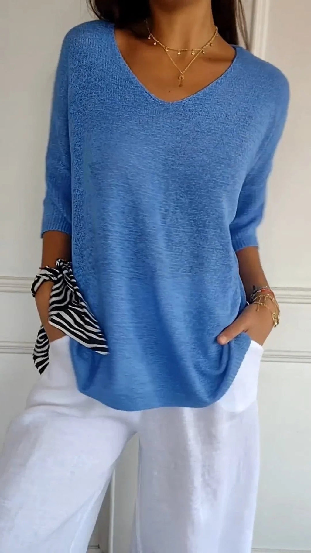 Minimalist Knit Jumper V Neck Breathable