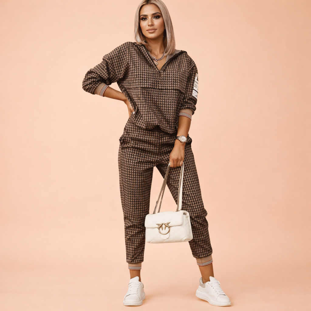 Two-Piece Tracksuit Stylish Comfortable Loungewear