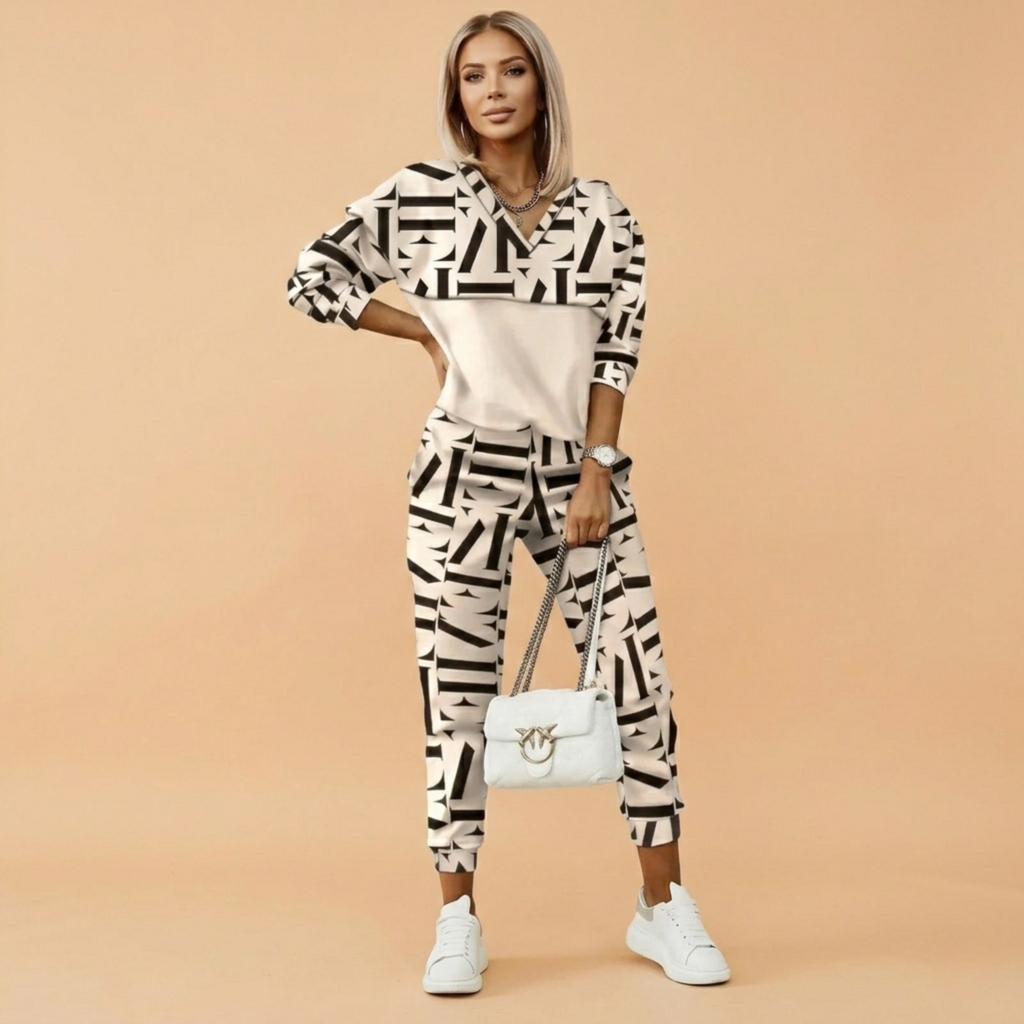 Two-Piece Tracksuit Stylish Comfortable Loungewear