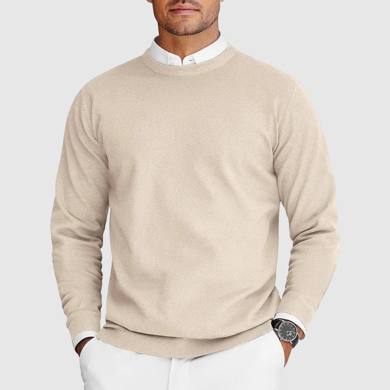 Lightweight Crew Neck Sweater in Soft Knit