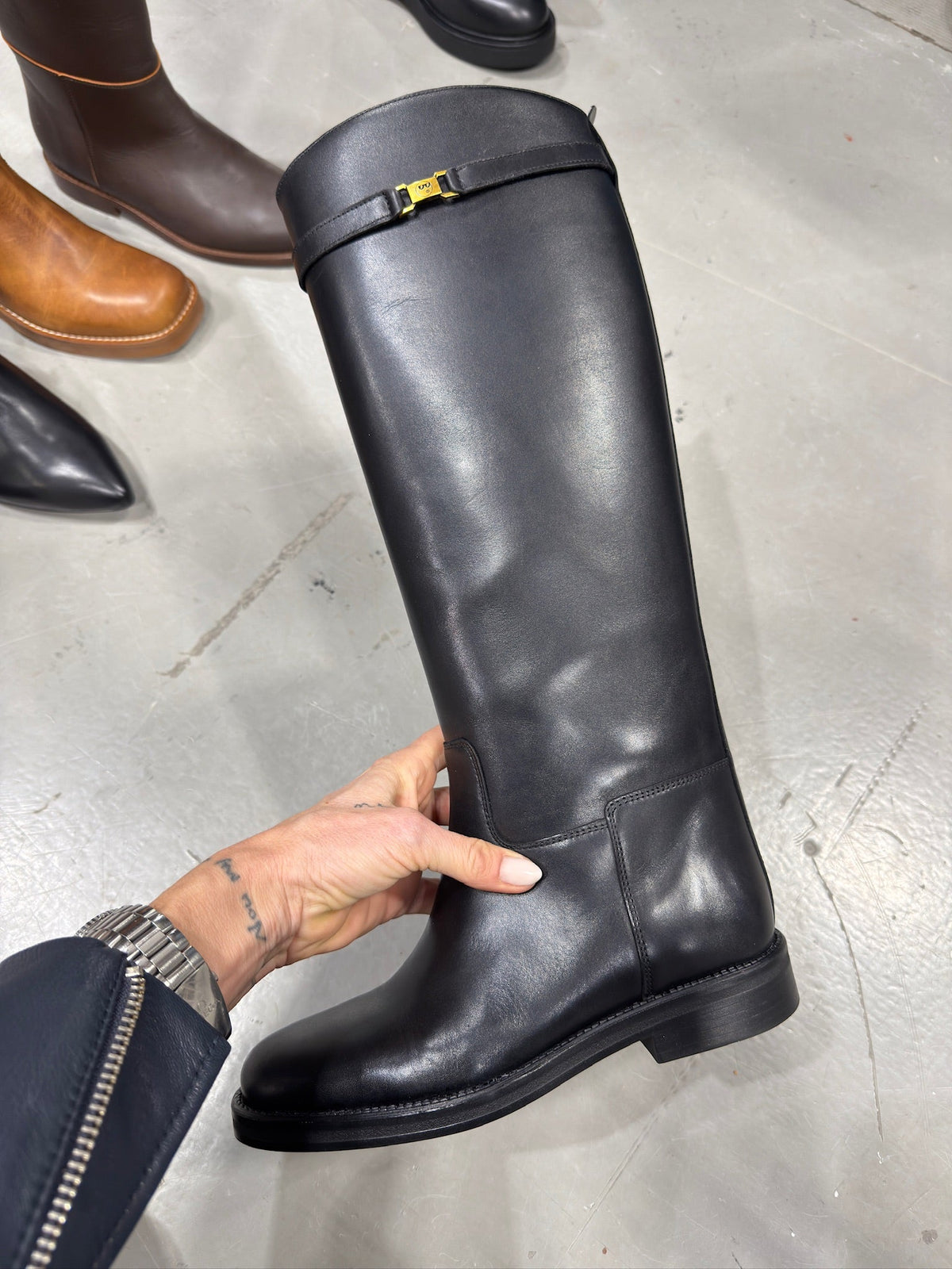 Knee-High Leather Boots Equestrian Silhouette