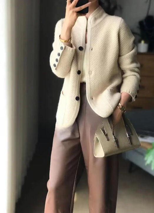 Button Cardigan Soft Knit Classic