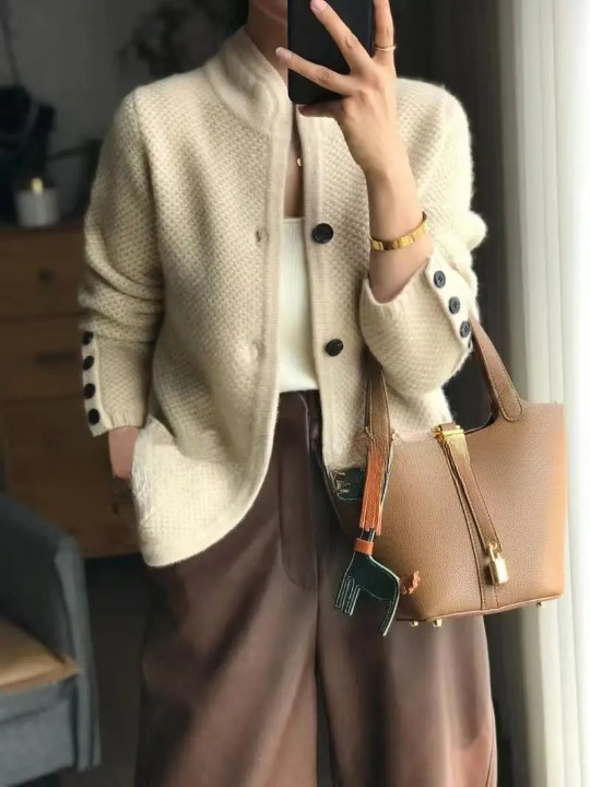 Button Cardigan Soft Knit Classic