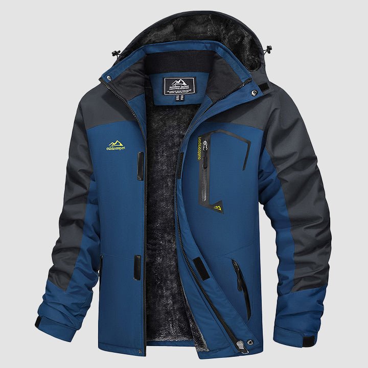 Water-repellent fleece-lined ski jacket in black, front view