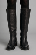 Mid calf pull on boots with block heel in black