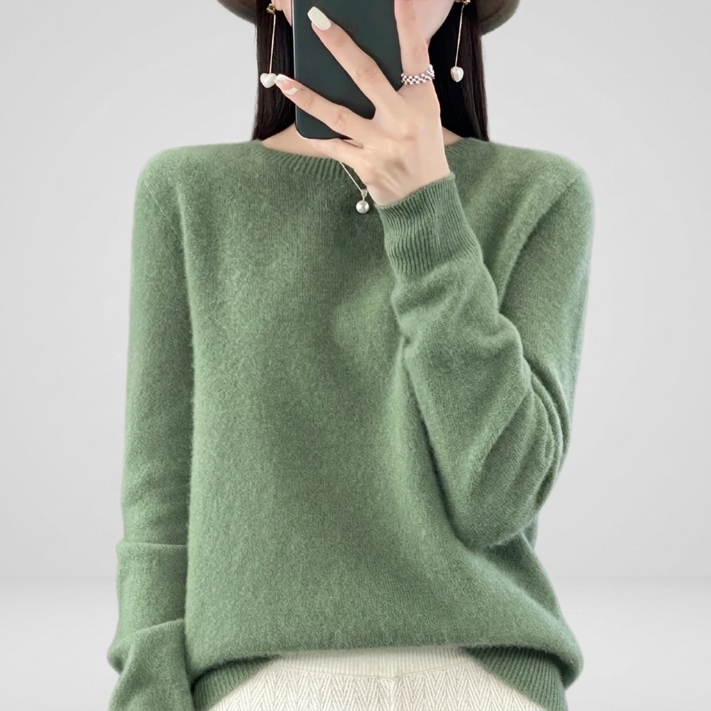 Soft Knit Jumper Classic Round Neck