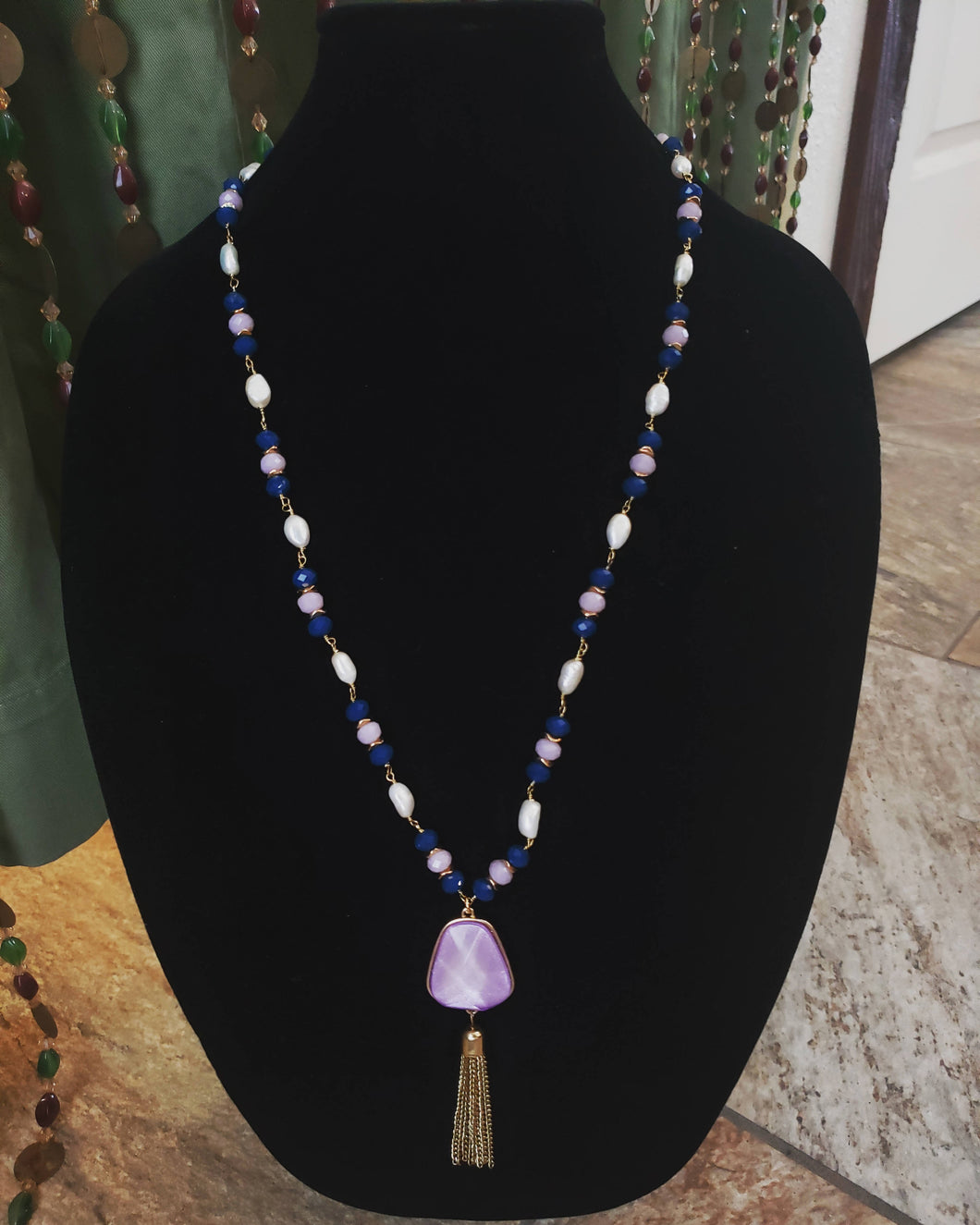 Lilac and Pearls-N0001