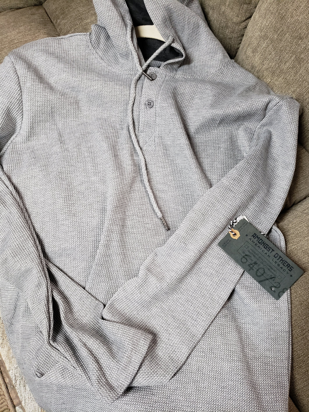 M-0005 Gray pullover with hoodie