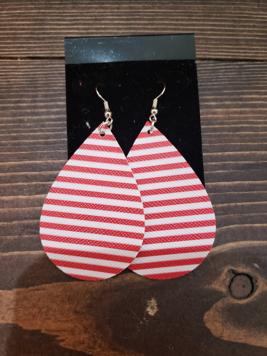 Red and white striped earring EF-0002